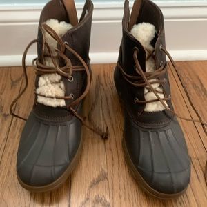 Sperry Winter Boots 7.5